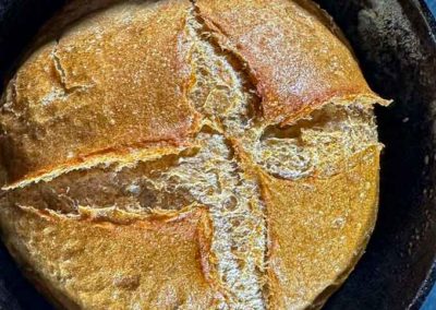 Brot backen im Dutch Oven