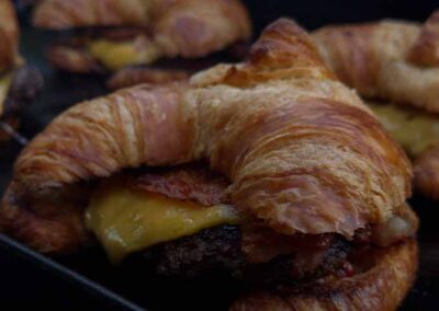 Croissant statt Burger-Bun